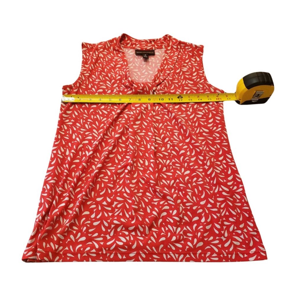 Dana Buchman Red Leaf Print Sleeveless V-Neck Blouse – Size XS - Picture 11 of 14